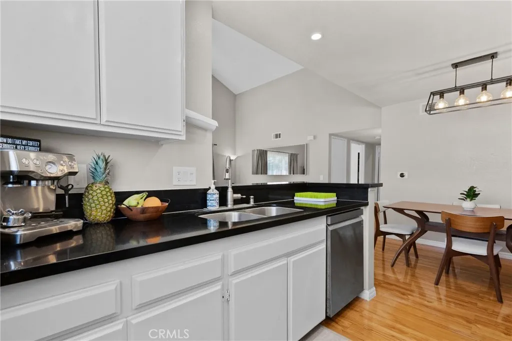 Additional image 63 of 21200 Trumpet Dr Unit 205, Newhall, CA 91321
