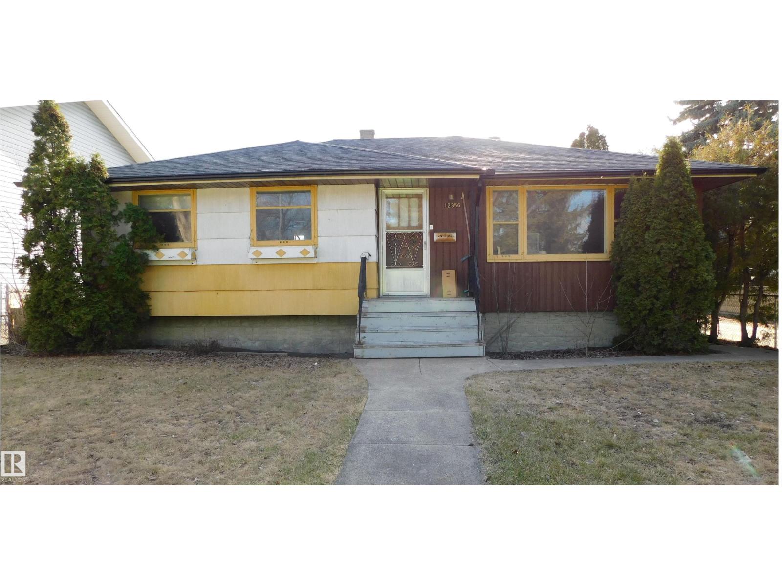 12356 132 Street NW, Edmonton, AB, T5L1P8