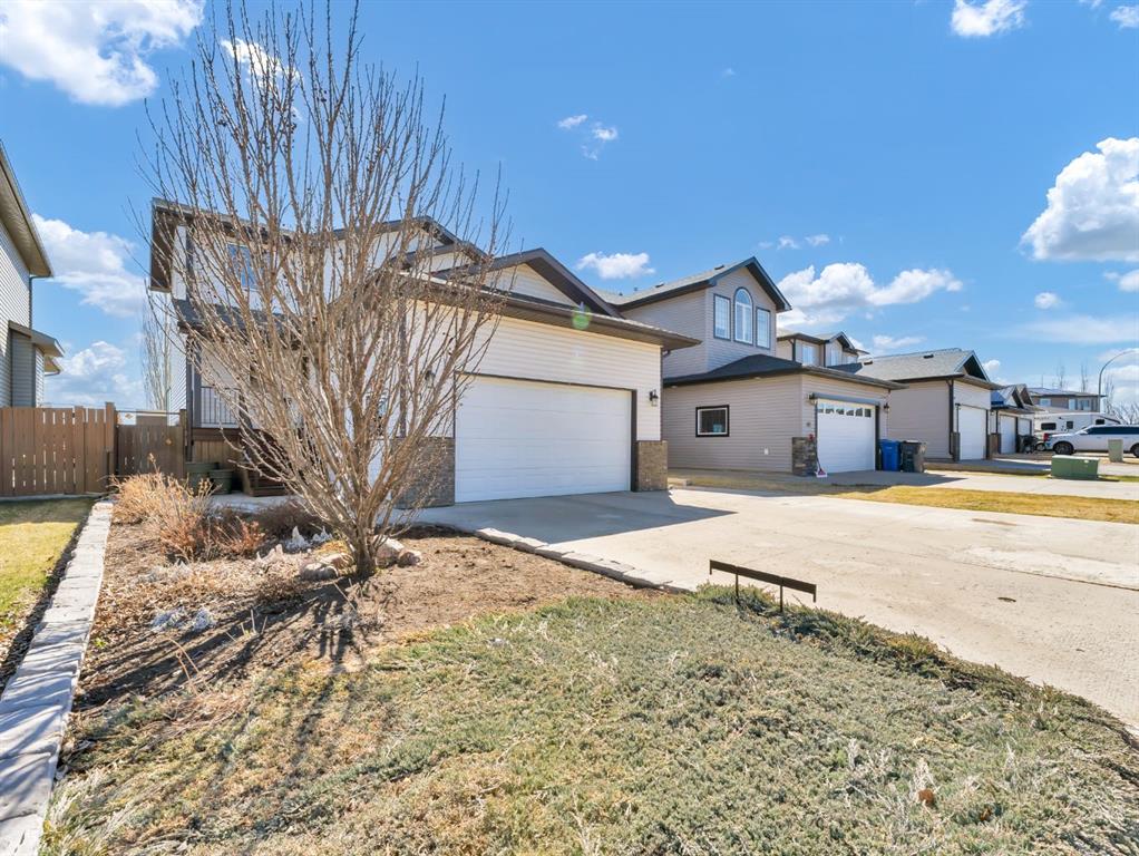 107 Vista Close SE, Medicine Hat, AB, T1B0M3