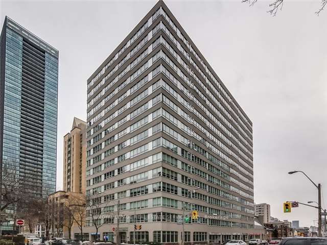 Ph1605-71 Charles Street E, Toronto, ON, M4Y 2T3