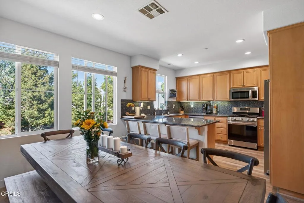 Additional image 44 of 209 Via Antonio, Thousand Oaks, CA 91320