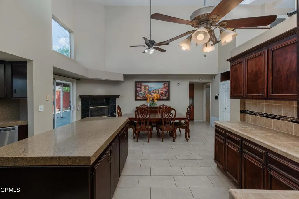 Additional image 52 of 3700 Tracey Court, Bakersfield, CA 93311