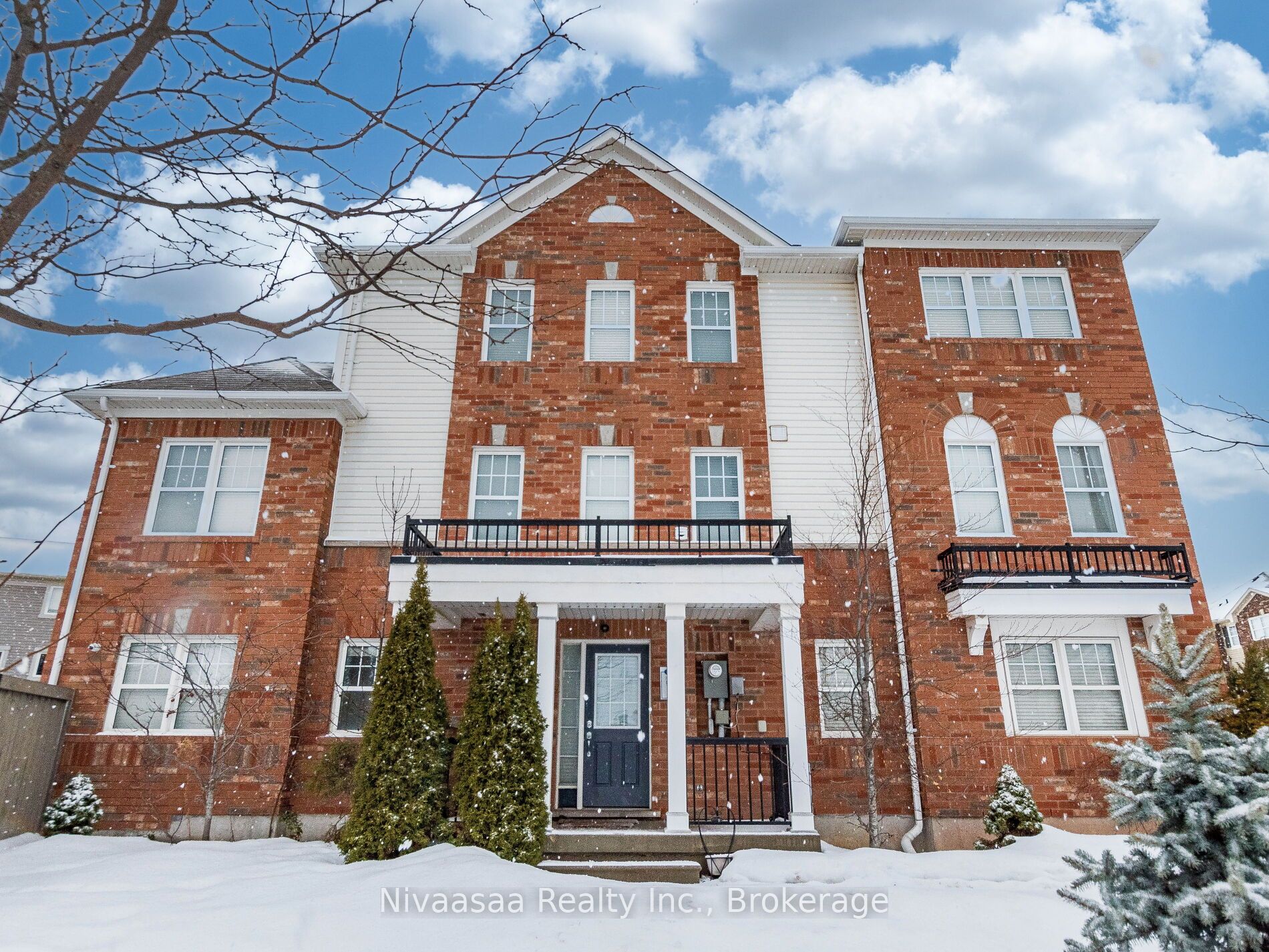 18 Betterton Crescent, Brampton, ON, L7A 0S5 photo 2