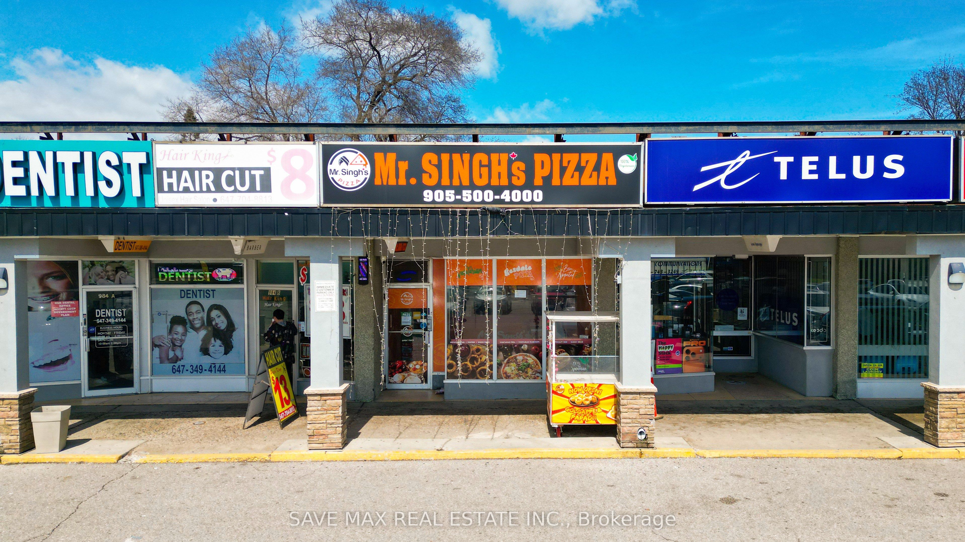 982 Albion Road, Toronto, ON, M9V 1A7