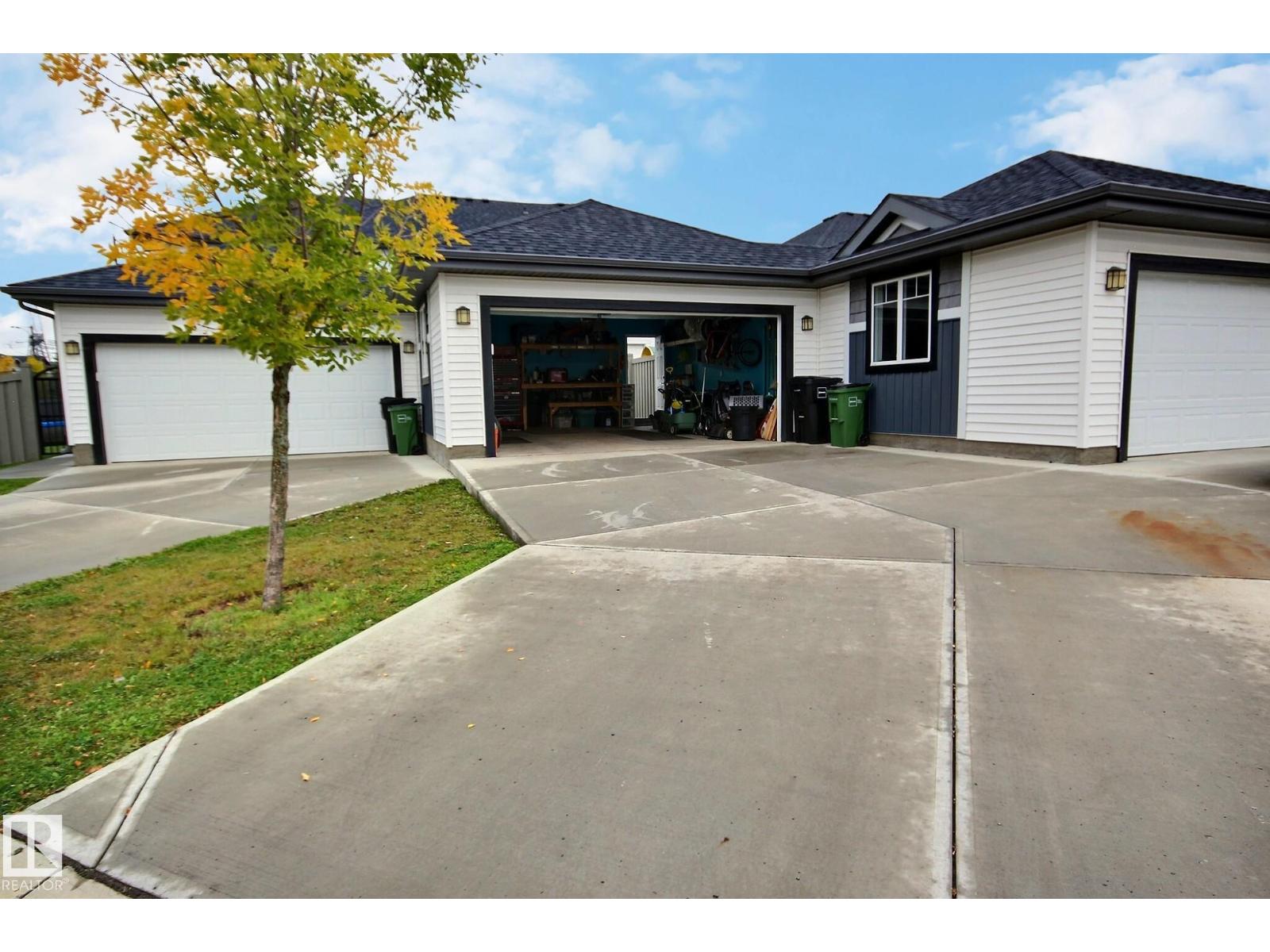 Additional image 2 of 565 Chappelle Drive SW, Edmonton, AB, T6W2B5
