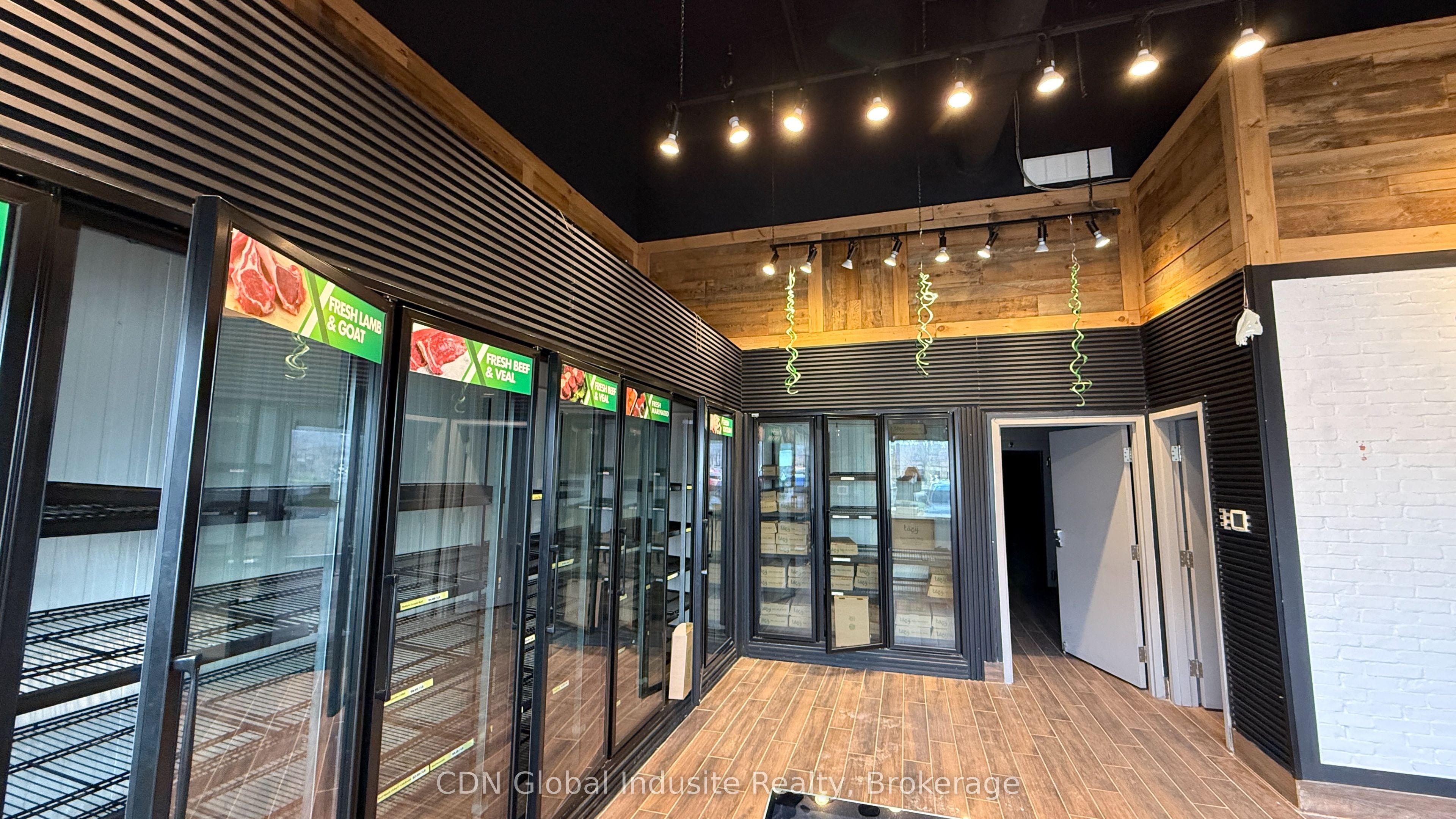 Additional image 5 of 6-991 Matheson Boulevard E, Mississauga, ON, L4W 2V3