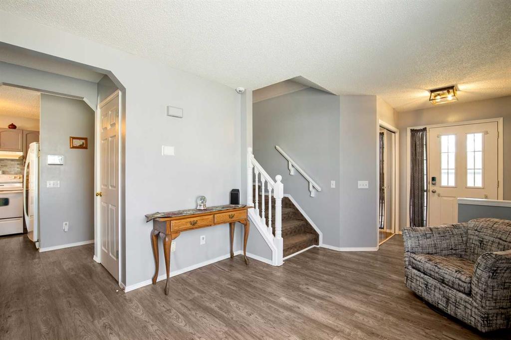 Additional image 5 of 3 Riverwood Court SE, Calgary, AB, T2C4E9