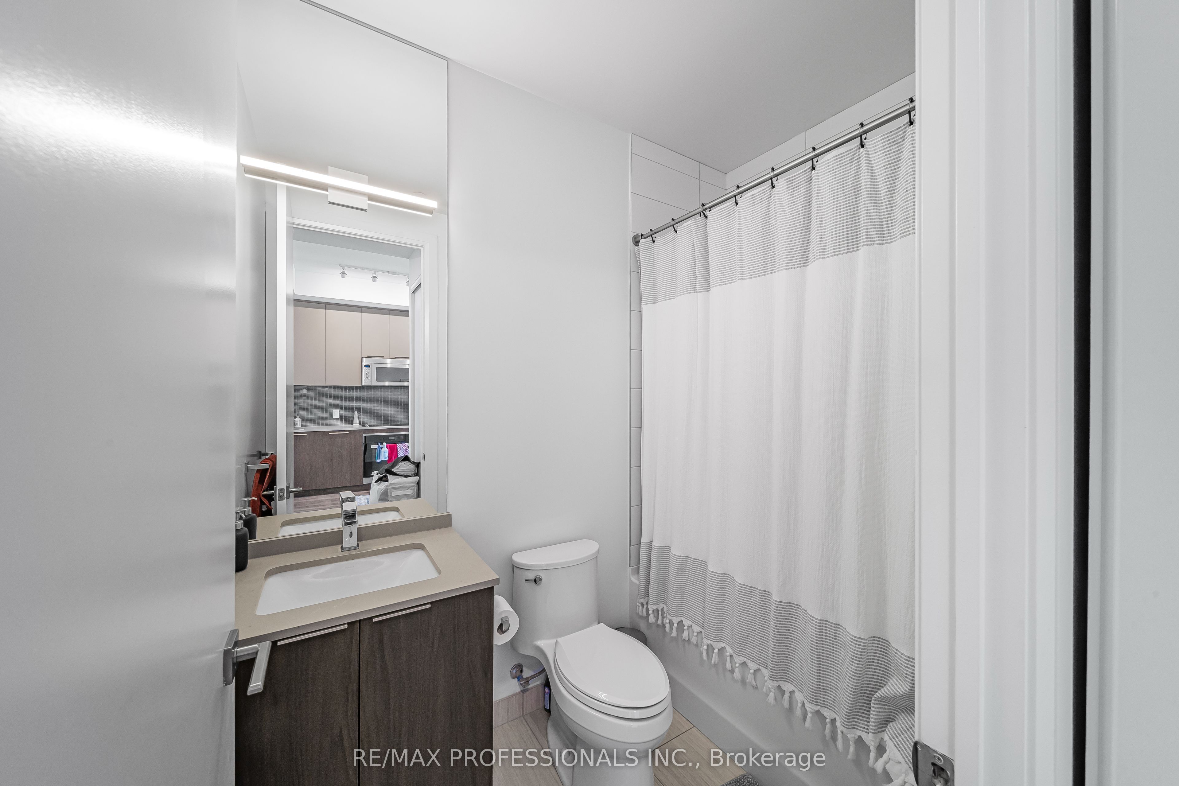 Additional image 6 of 2005-20 Brin Drive, Toronto, ON, M8X 1Y6