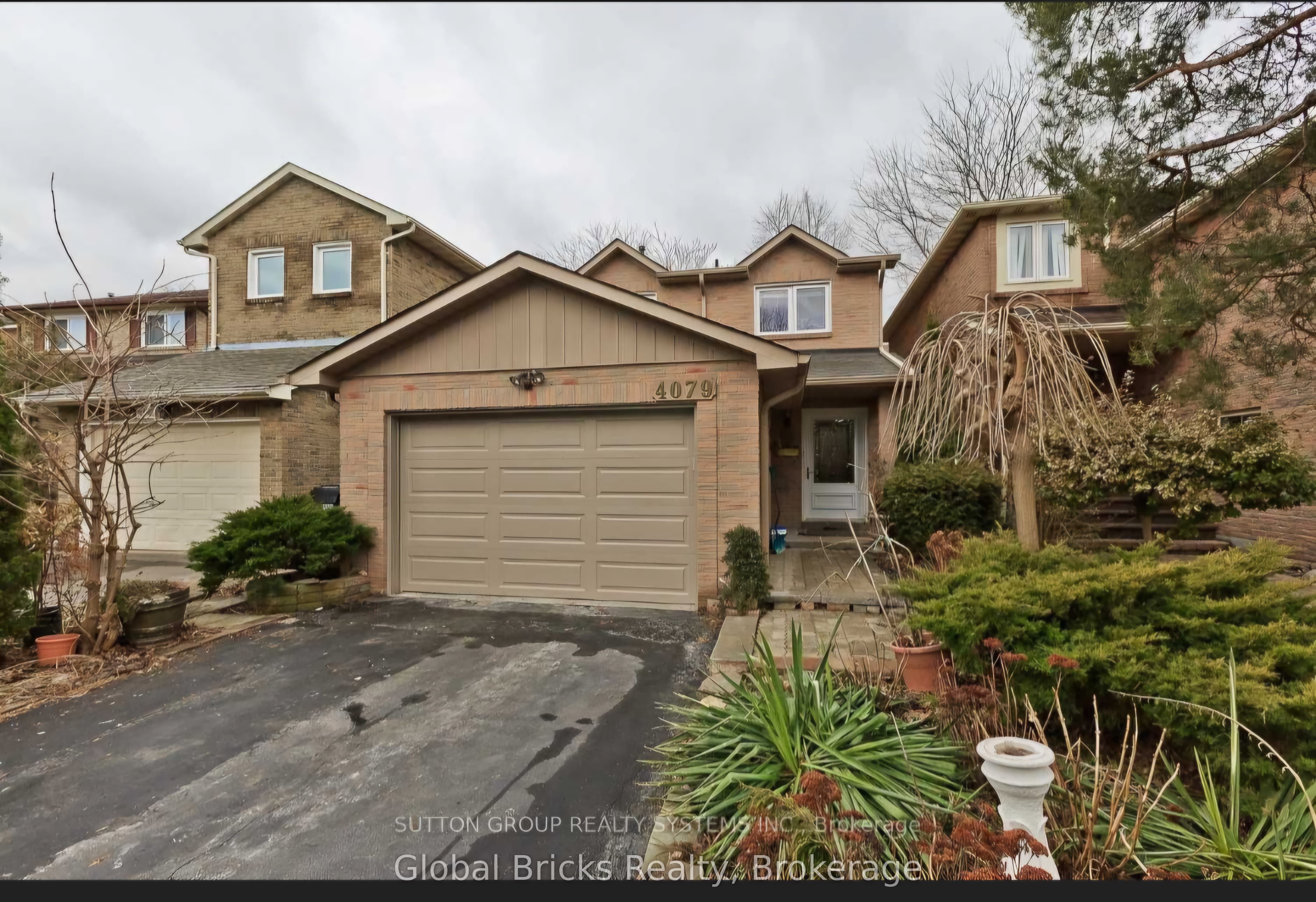 4079 Trapper Crescent, Mississauga, ON, L5L 3A7