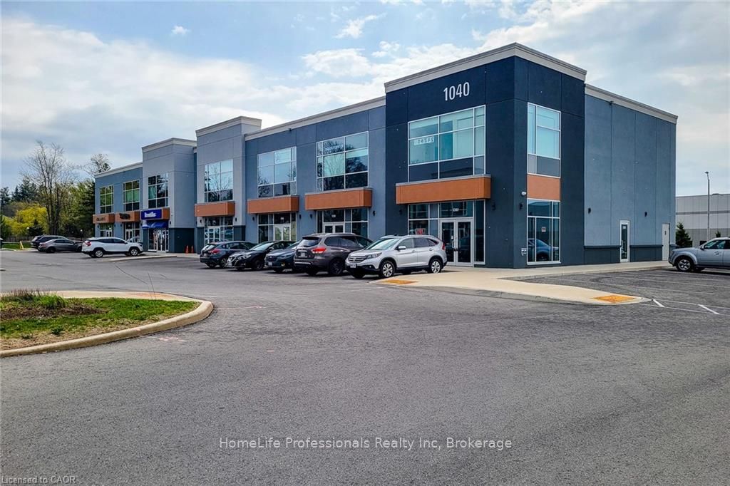 C104-1040 Garner Road W, Hamilton, ON, L9G 0J2