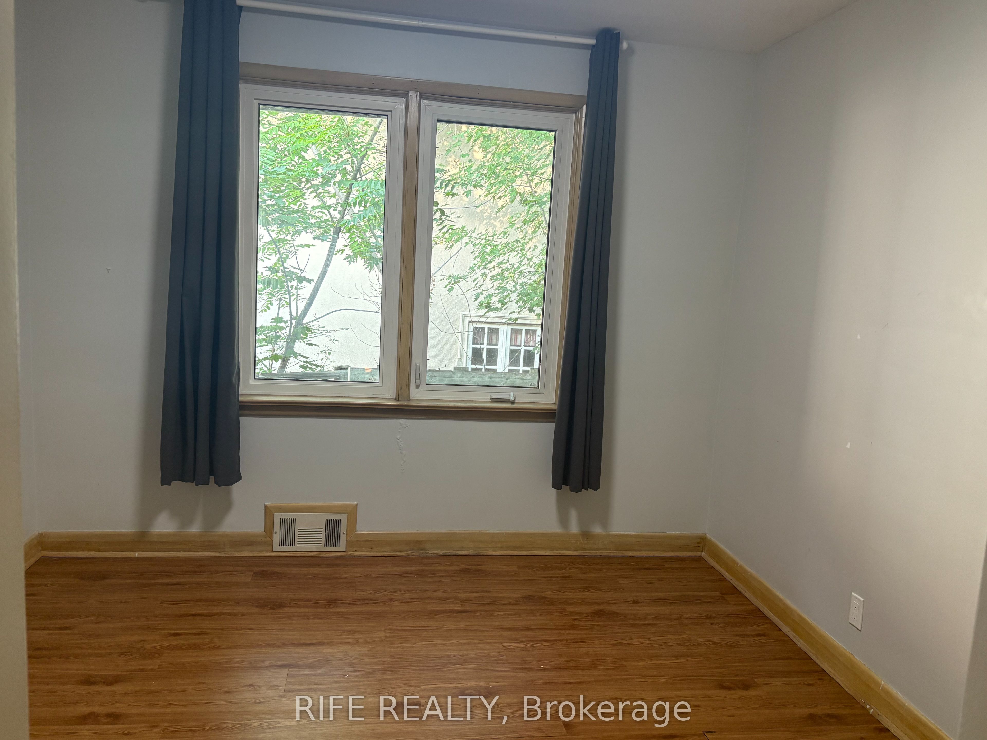 Additional image 4 of 67 Munro Boulevard, Toronto, ON, M2P 1C3