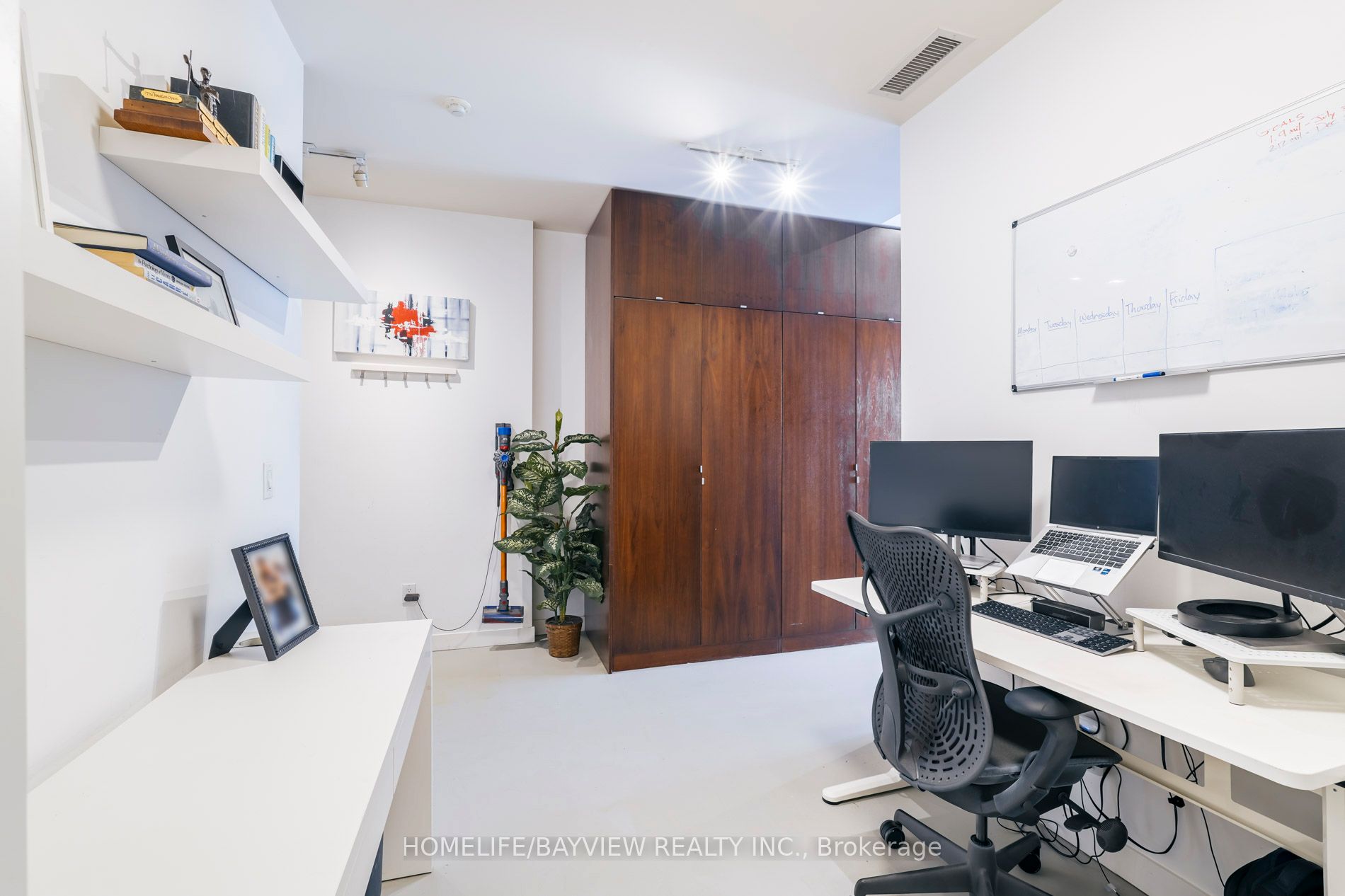 Additional image 6 of 1002-23 Brant Street, Toronto, ON, M5V 2L5