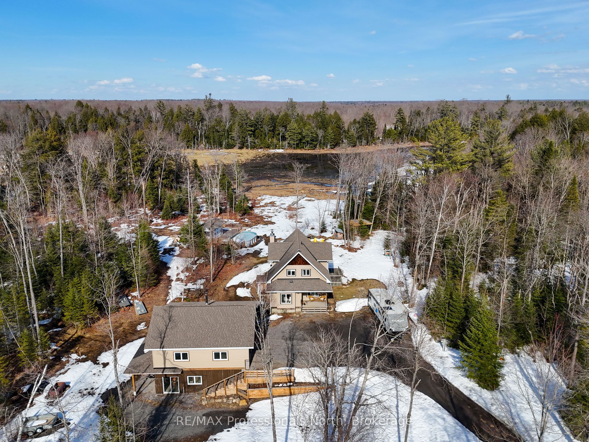 1289 Purbrook Road, Bracebridge, ON, P1L 1X3