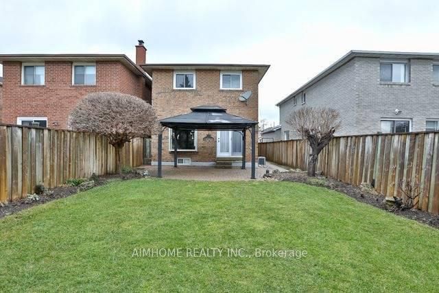 107 Trothen Circle, Markham, ON, L3P 4H6