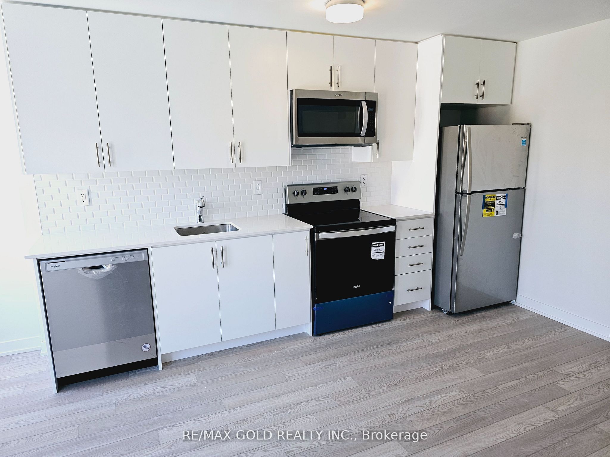 Additional image 2 of 411-3401 Ridgeway Drive, Mississauga, ON, L5L 0B9