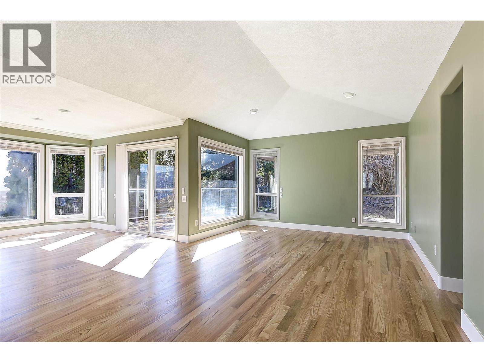 Additional image 6 of 2194 Shamrock Drive, West Kelowna, BC, V4T1T9