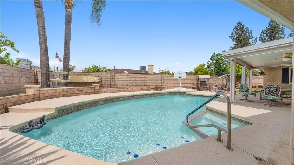 42162 Carnegie Ave, Hemet, CA 92544 photo 4