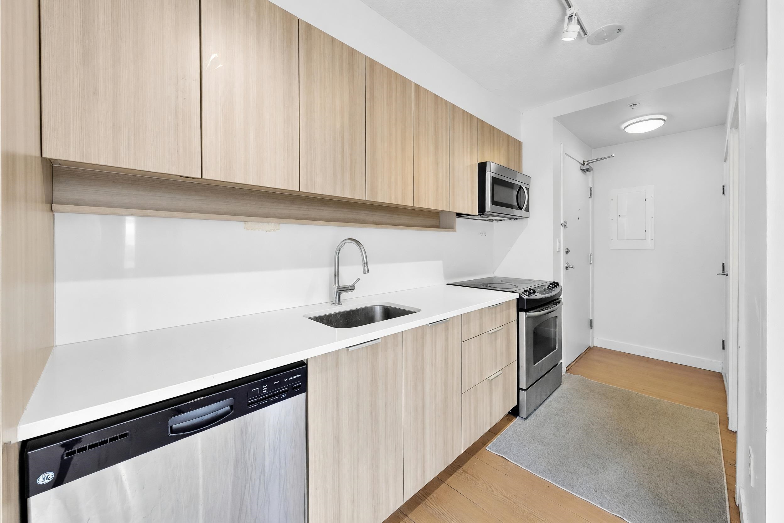 Additional image 4 of 2709-13308 Central Avenue, Surrey, BC, V3T 0M4