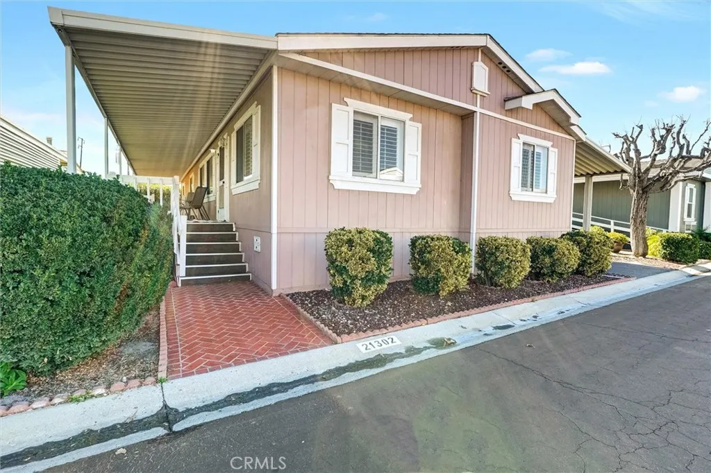 Additional image 42 of 21302 Blue Curl Way, Canyon Country, CA 91351