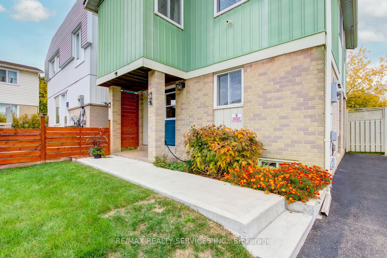 Additional image 2 of 7 Hamlet Court, Brampton, ON, L6S 1X5