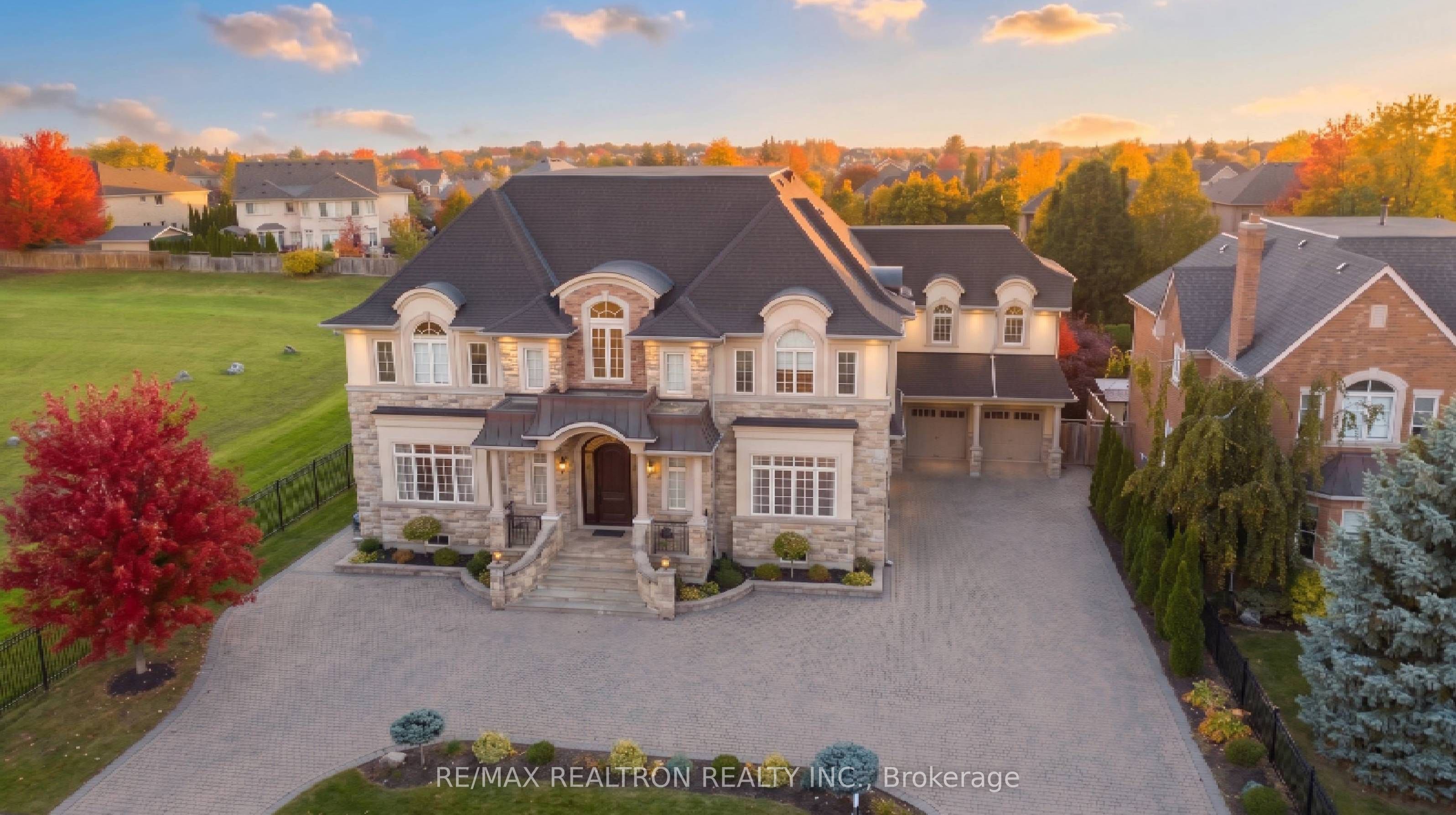 80 Callaway Court, Vaughan, ON, L4J 8K9
