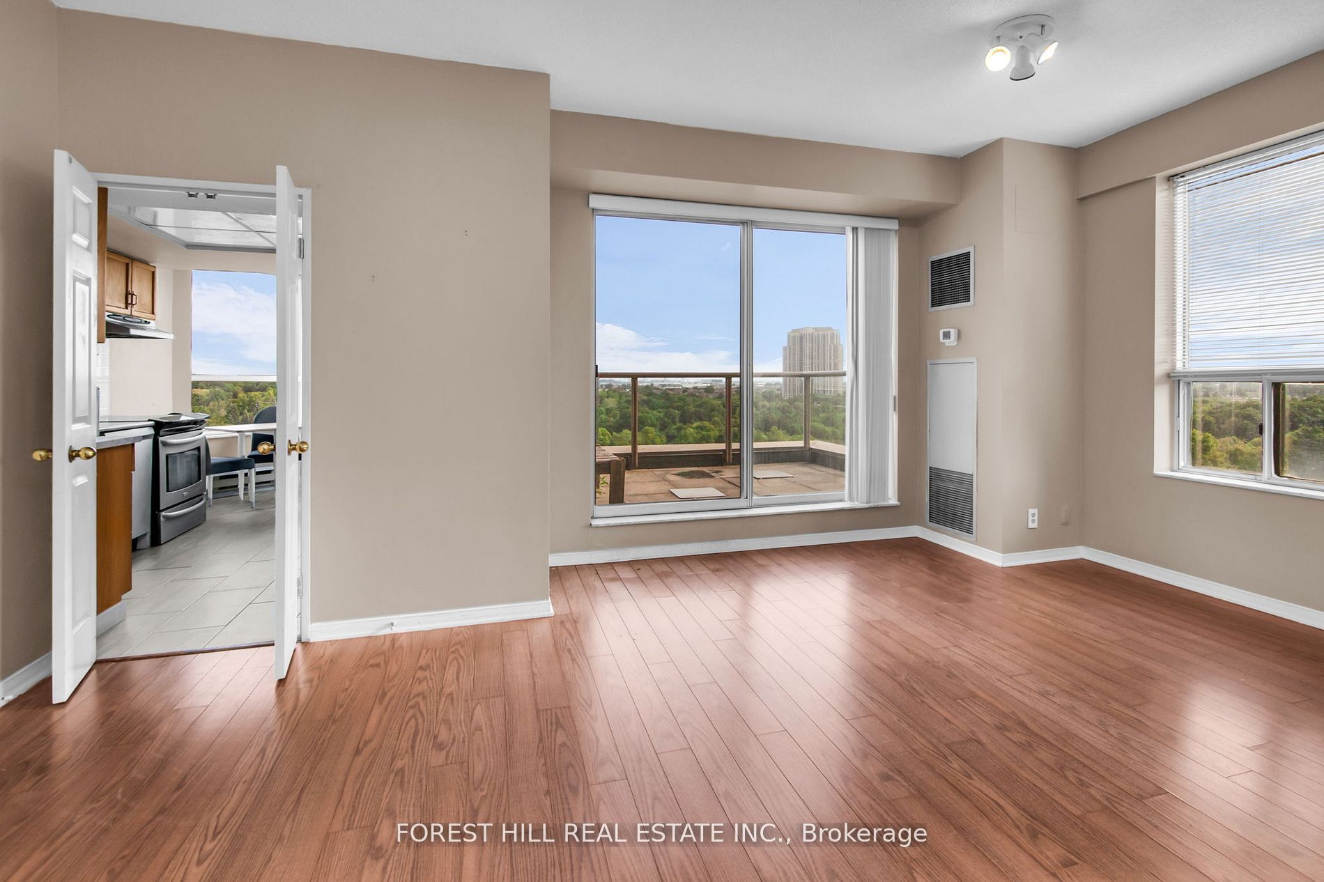 Additional image 3 of 720-6 Humberline Drive, Toronto, ON, M9W 6X8