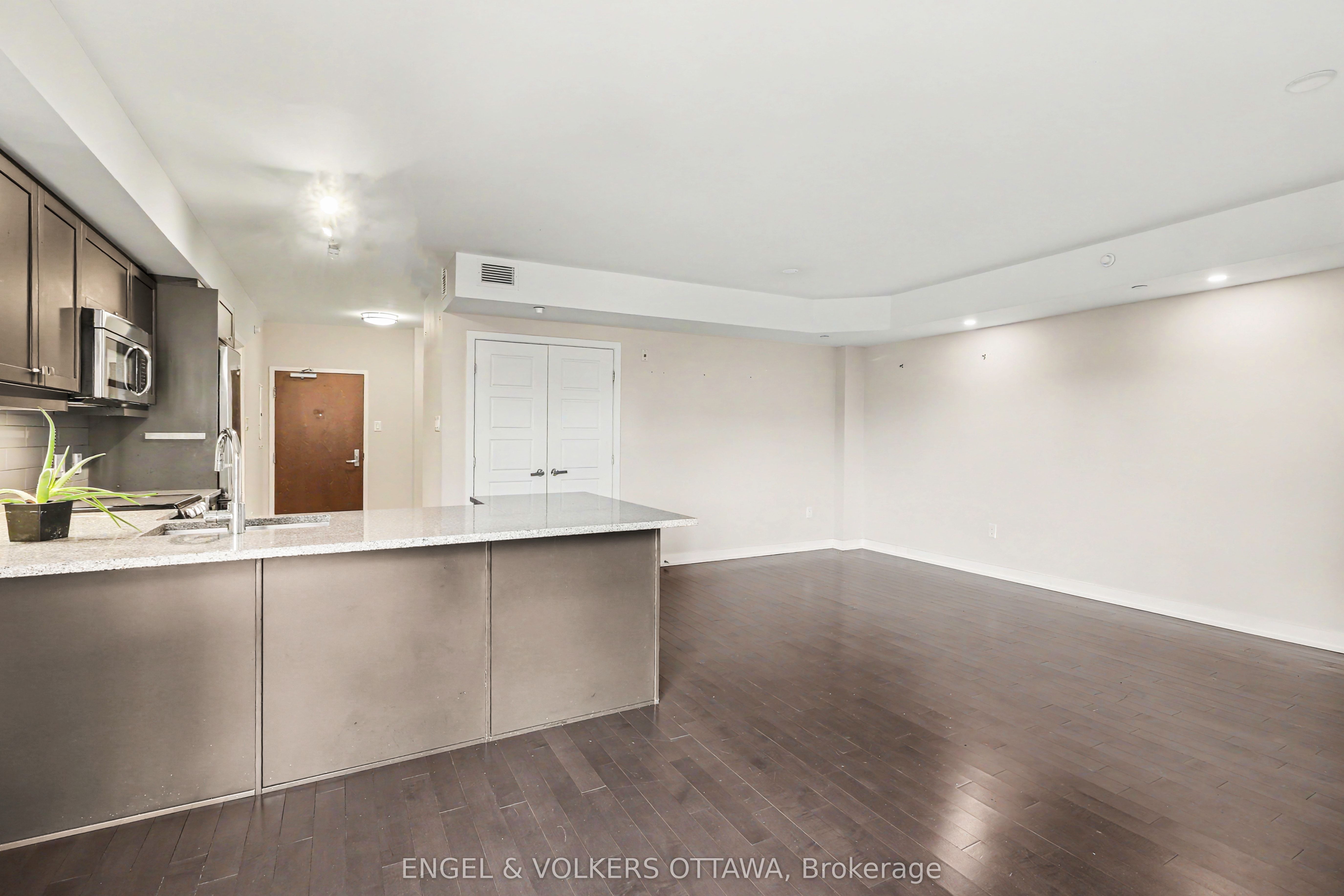 Additional image 5 of 418-316 Bruyere Street, Ottawa, ON, K1N 5E7