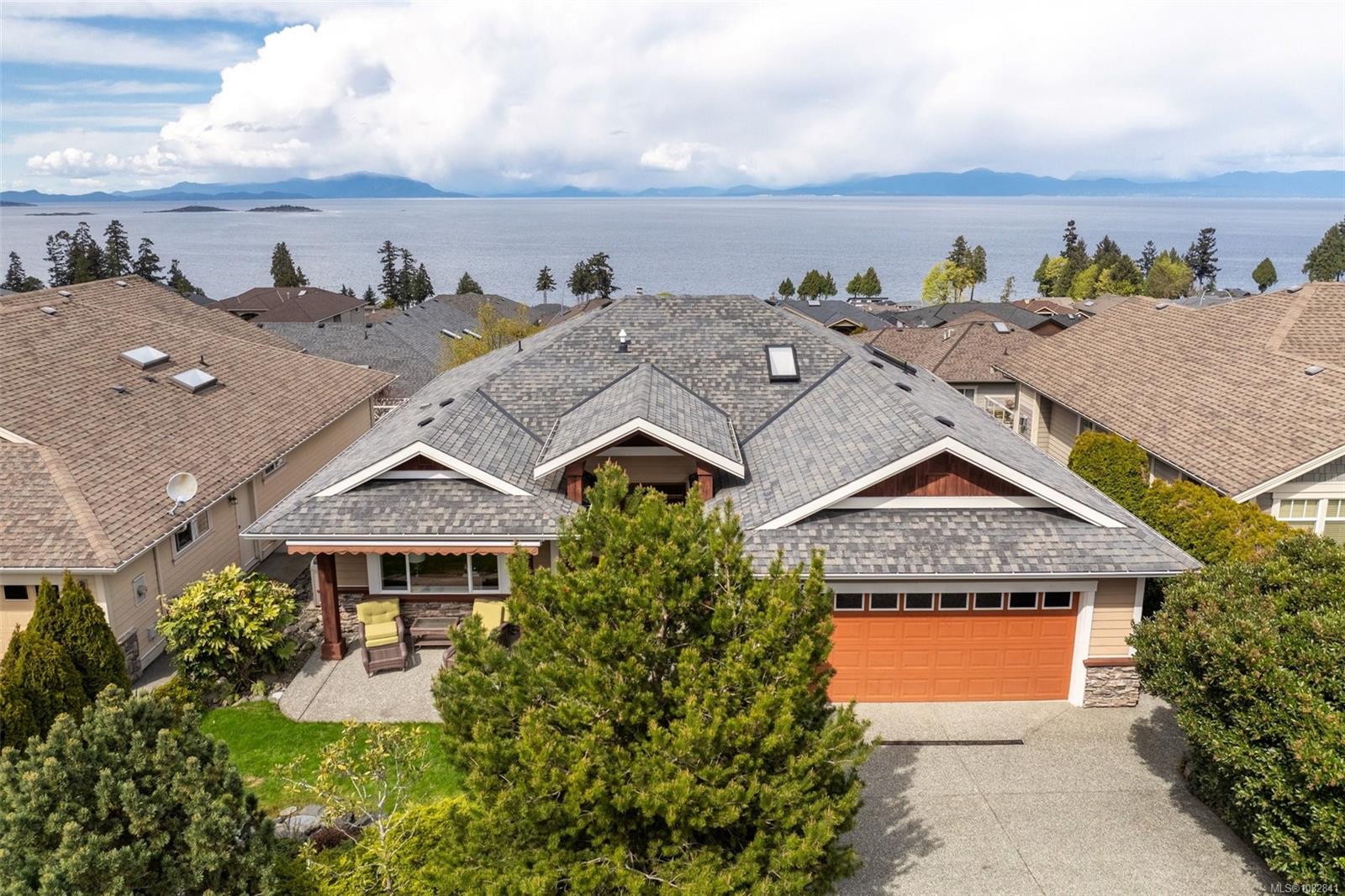 Additional image 2 of 6480 Wedgewood Place, Nanaimo, BC, V9V 1V4