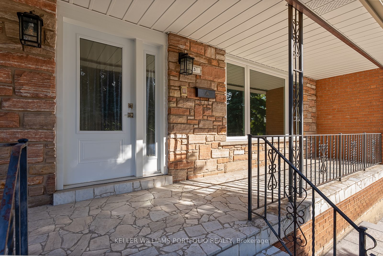Additional image 5 of Upper-32 Gatesview Avenue, Toronto, ON, M1J 3G5