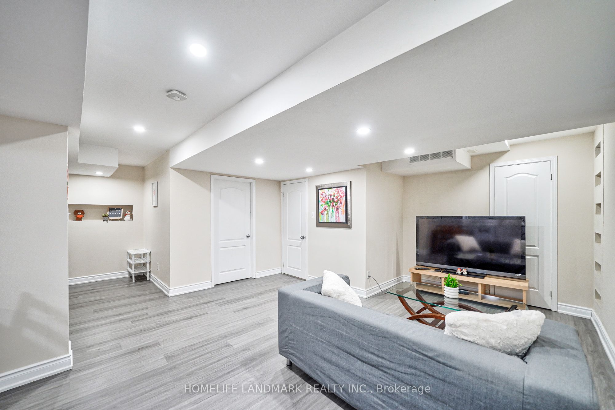 Additional image 4 of Bsmt-6 Stonebridge Boulevard, Toronto, ON, M1W 4A7