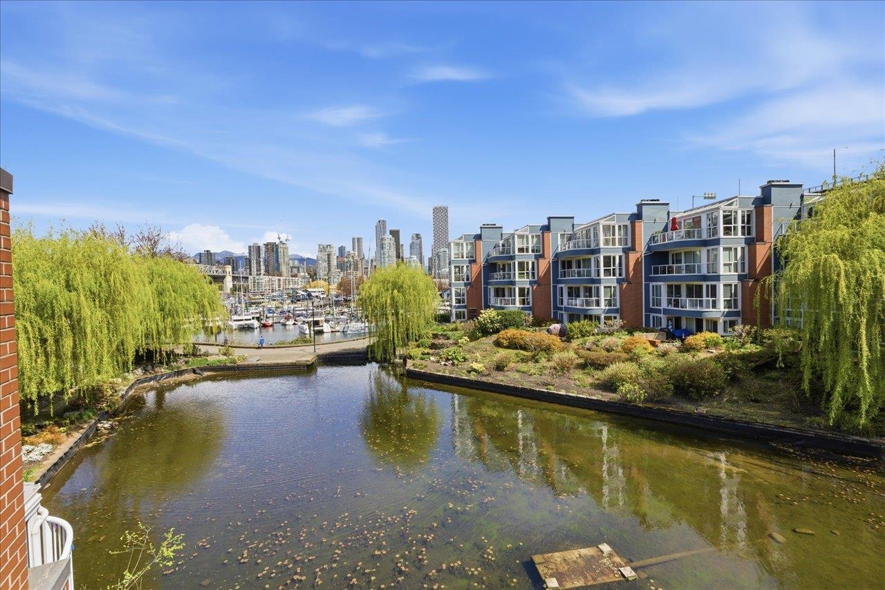 1523 Mariner Walk, Vancouver, BC, V6J 5A6