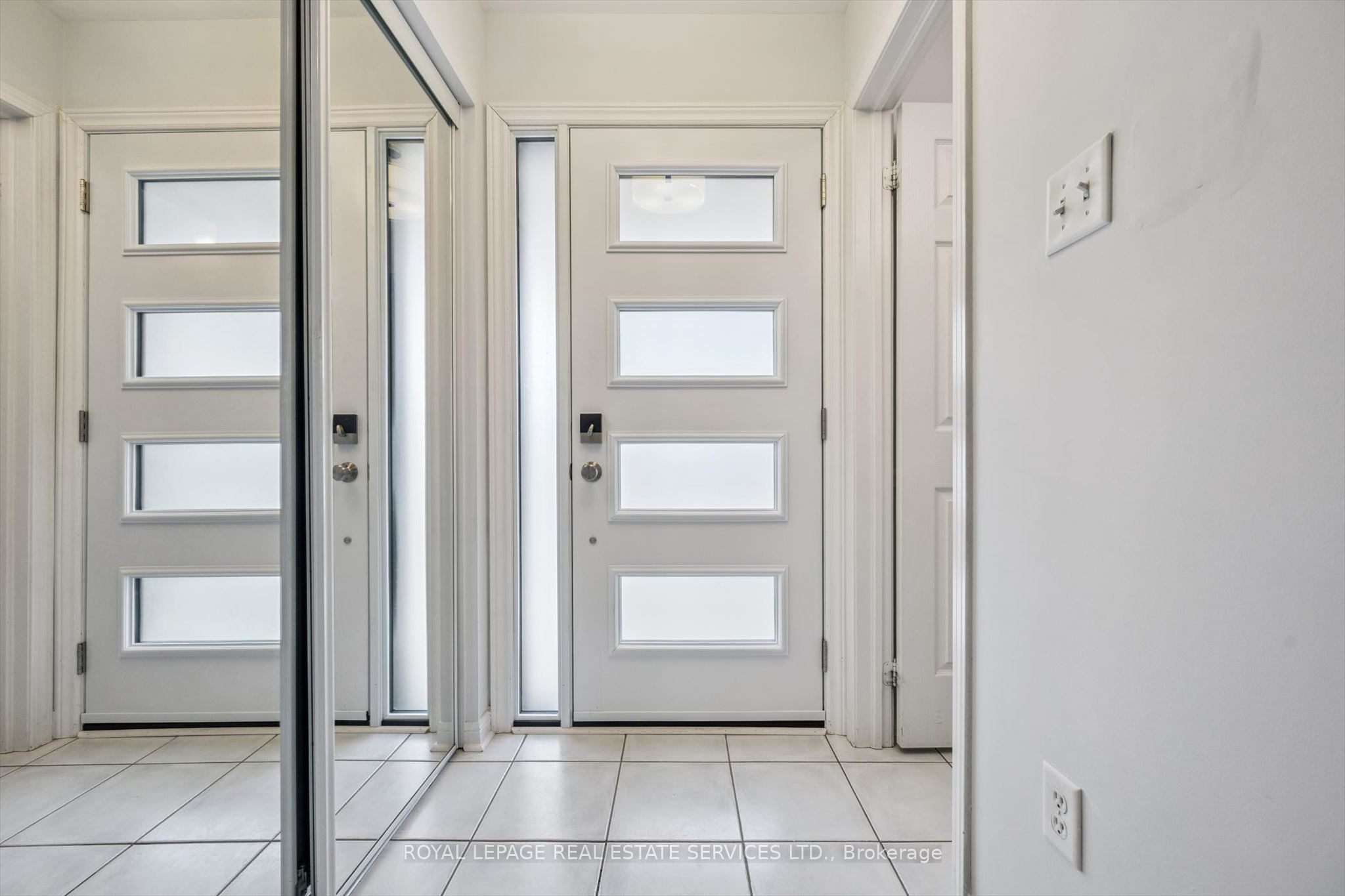 Additional image 5 of 2485 Wooden Hill Circle, Oakville, ON, L6M 4E3