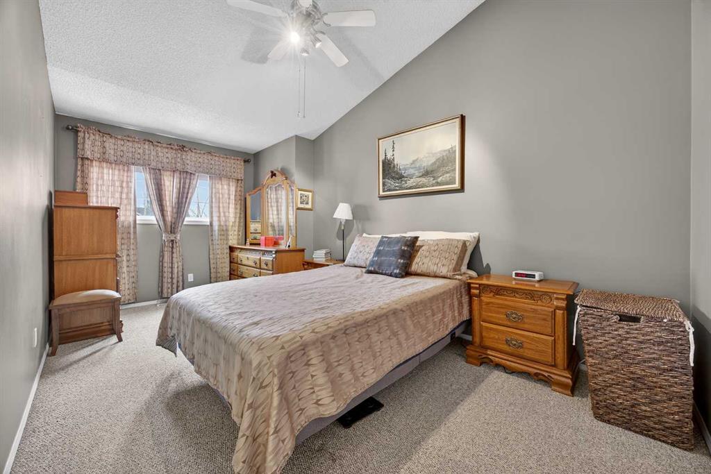 Additional image 4 of 466 Douglas Glen Boulevard SE, Calgary, AB, T2Z 2M8