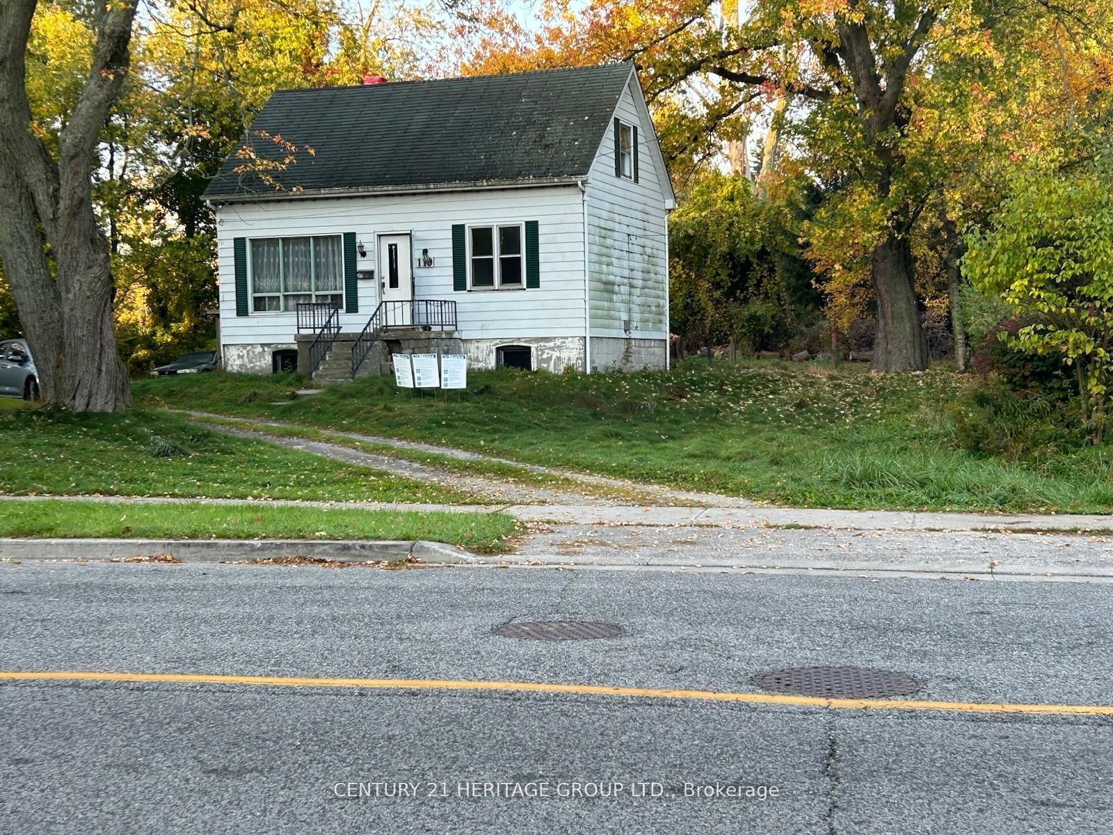 110 Manse Road, Toronto, ON, M1E 3V1