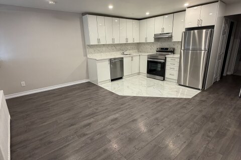 Additional image 8 of 101-180 Vaughan Road, Toronto, ON, M6C 2M3