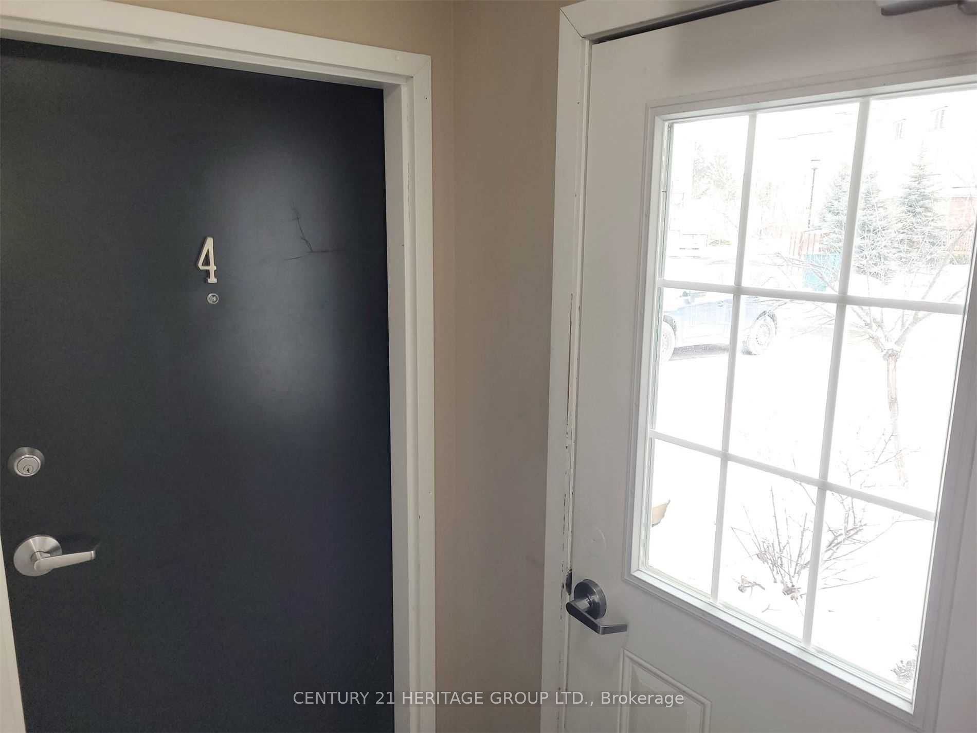 Additional image 3 of 4-53 Ferndale Drive S, Barrie, ON, L4N 5W9