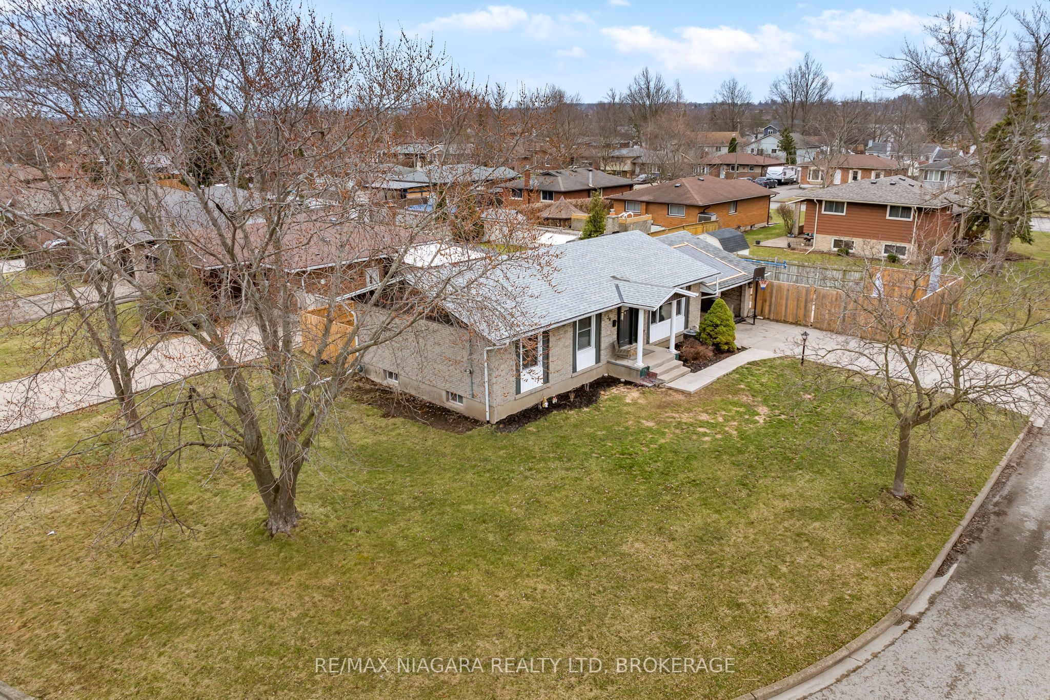 Additional image 2 of 38 Acadia Crescent, St. Catharines, ON, L2P 1H8