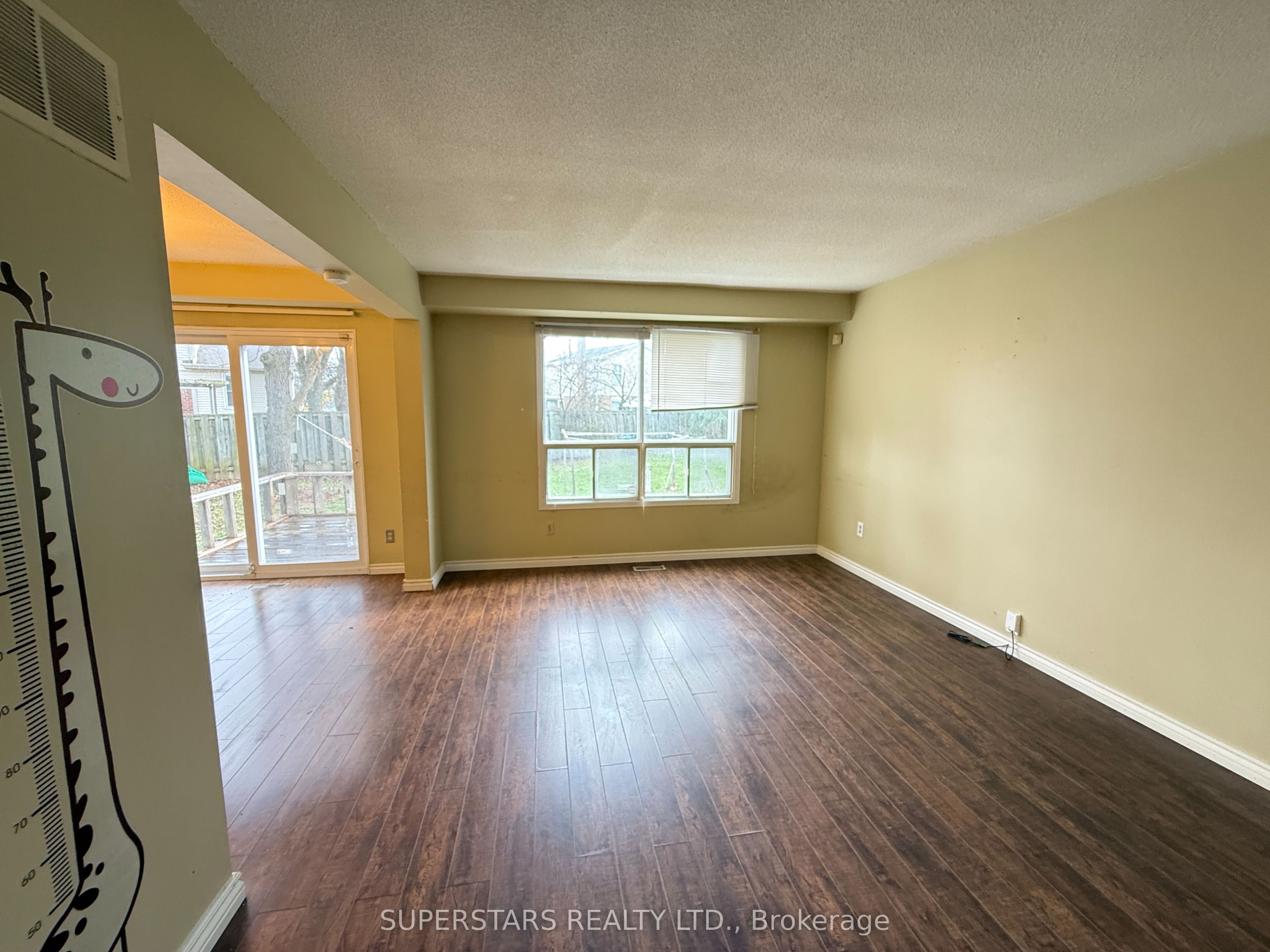 Additional image 2 of 24 Oakhaven Drive, Toronto, ON, M1V 1X9