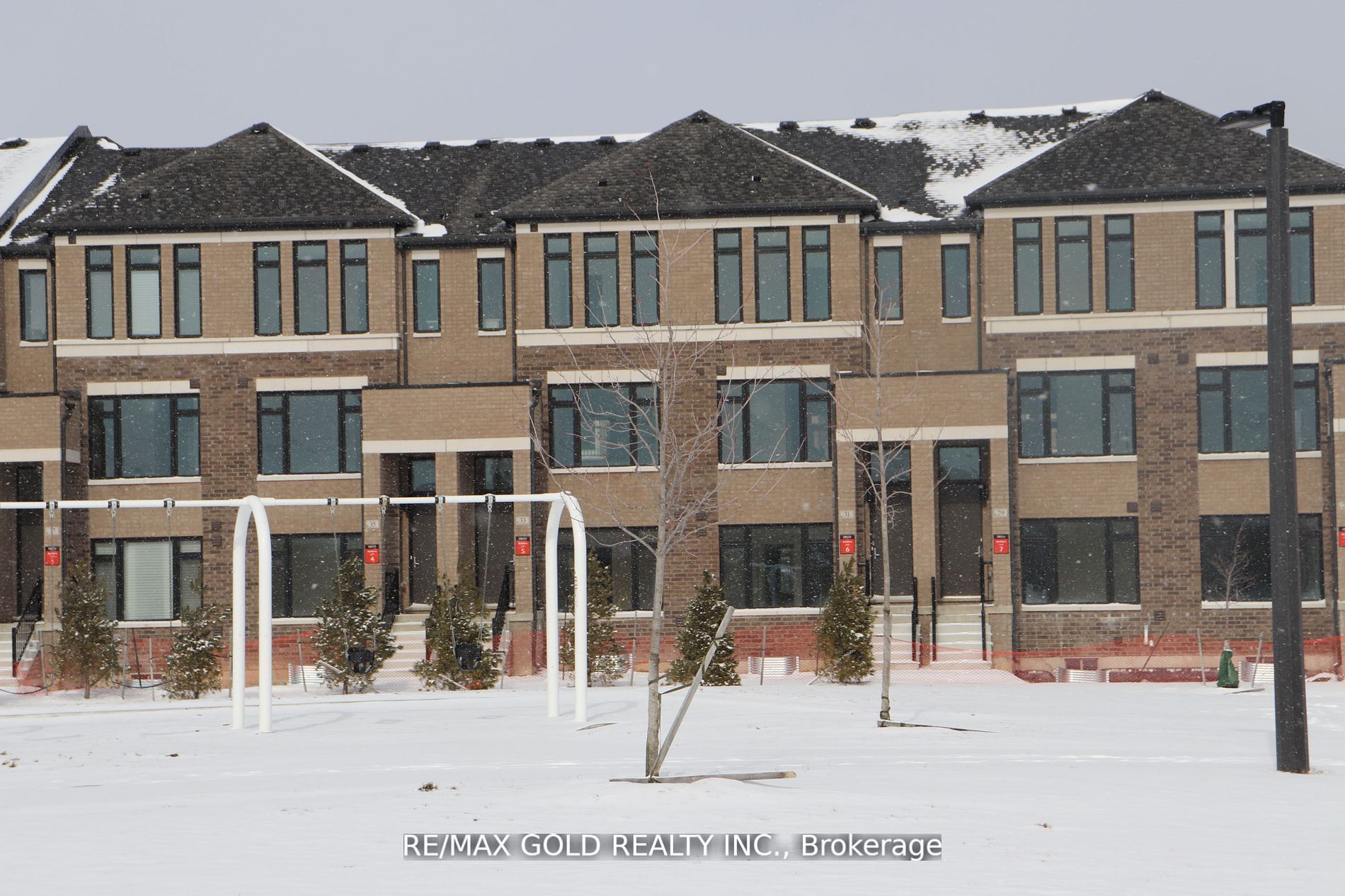 29 Cherry Hill Lane, Barrie, ON, L9J 0M7