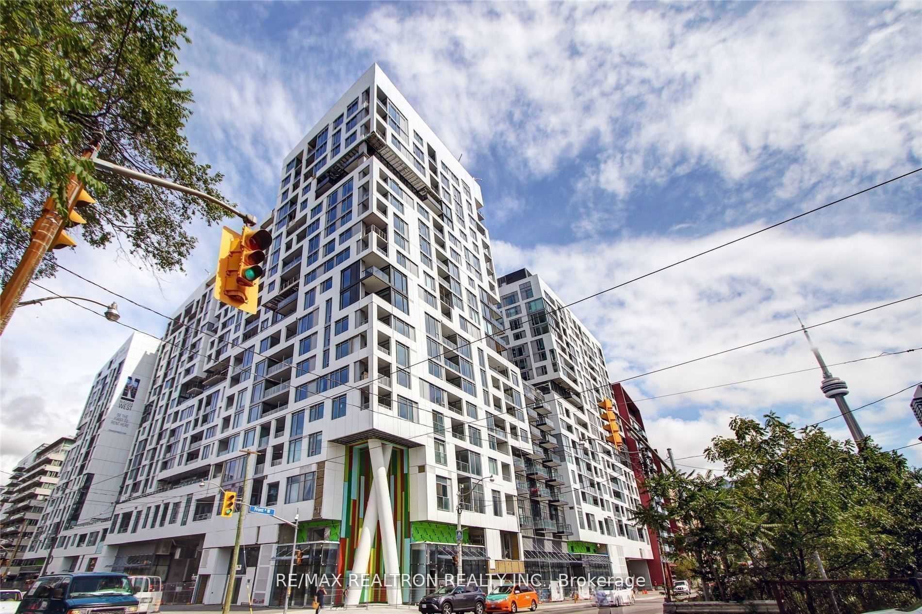 1602-27 Bathurst Street, Toronto, ON, M5V 0R1