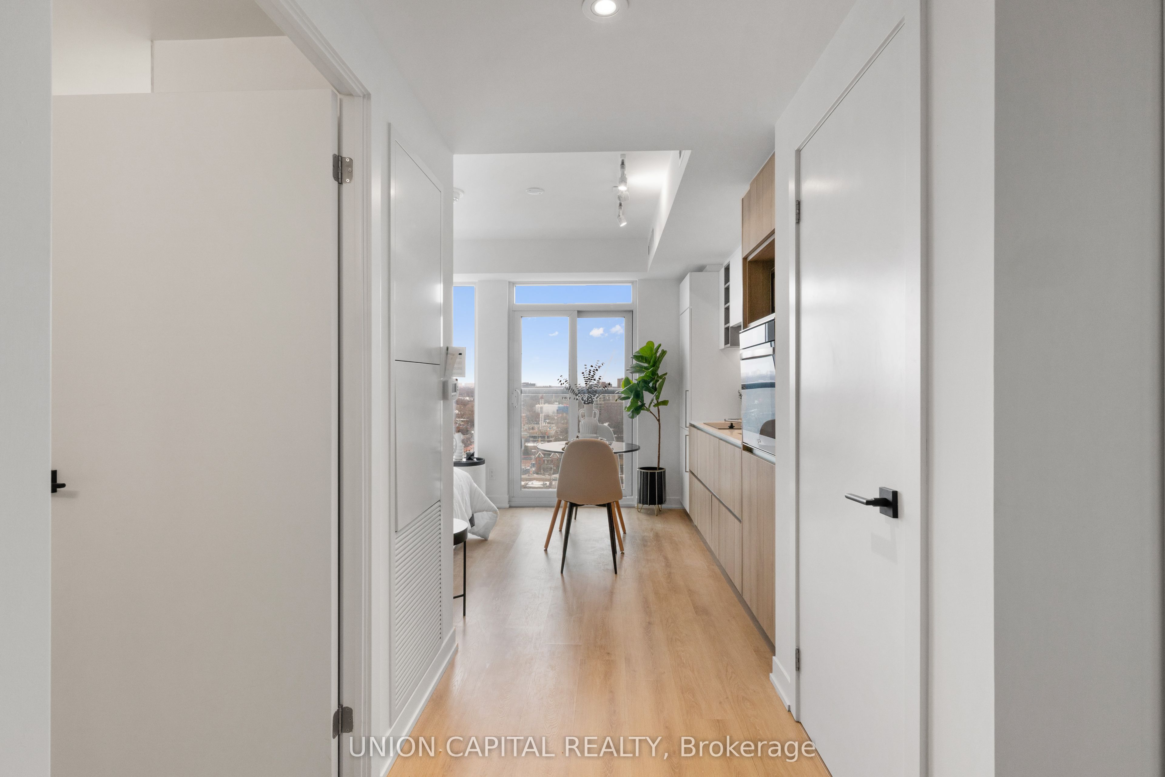 Additional image 5 of 1612-319 Jarvis Street, Toronto, ON, M5B 0C8