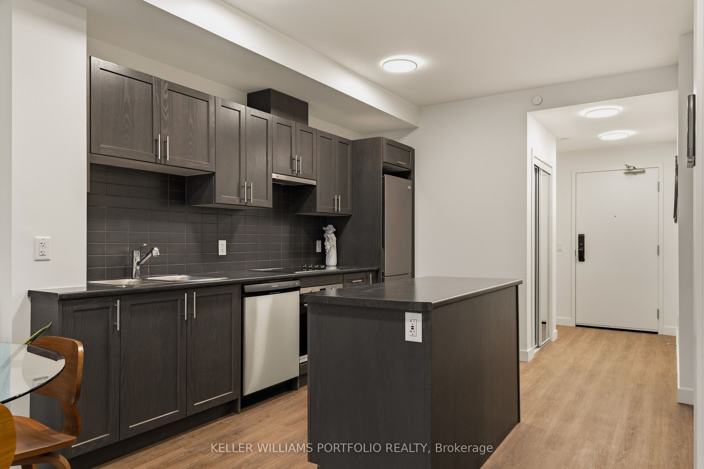 Additional image 2 of 1019-461 Green Road, Hamilton, ON, L8E 5B4