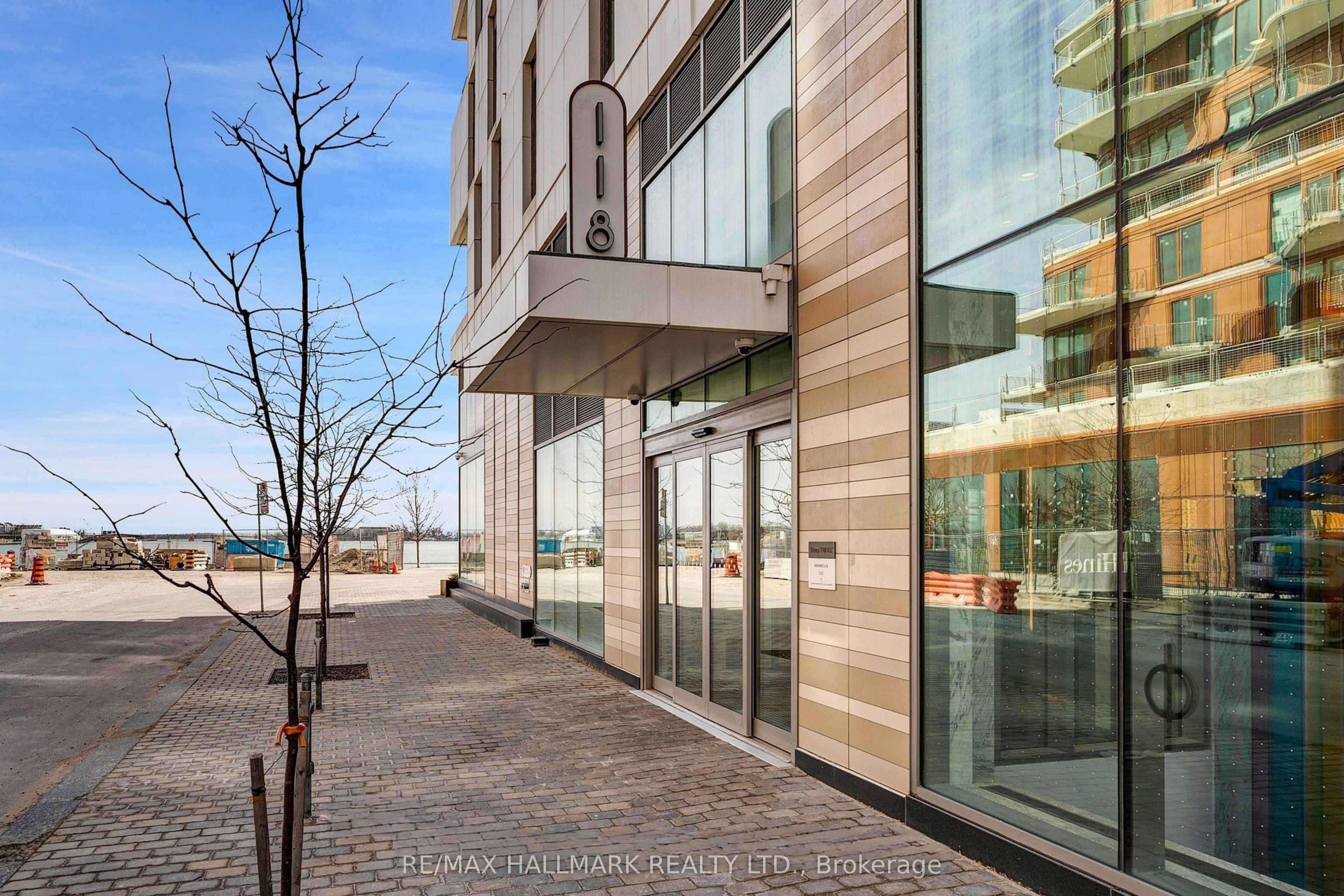 Additional image 3 of 221-118 Merchants Wharf N/a, Toronto, ON, M5A 0L3