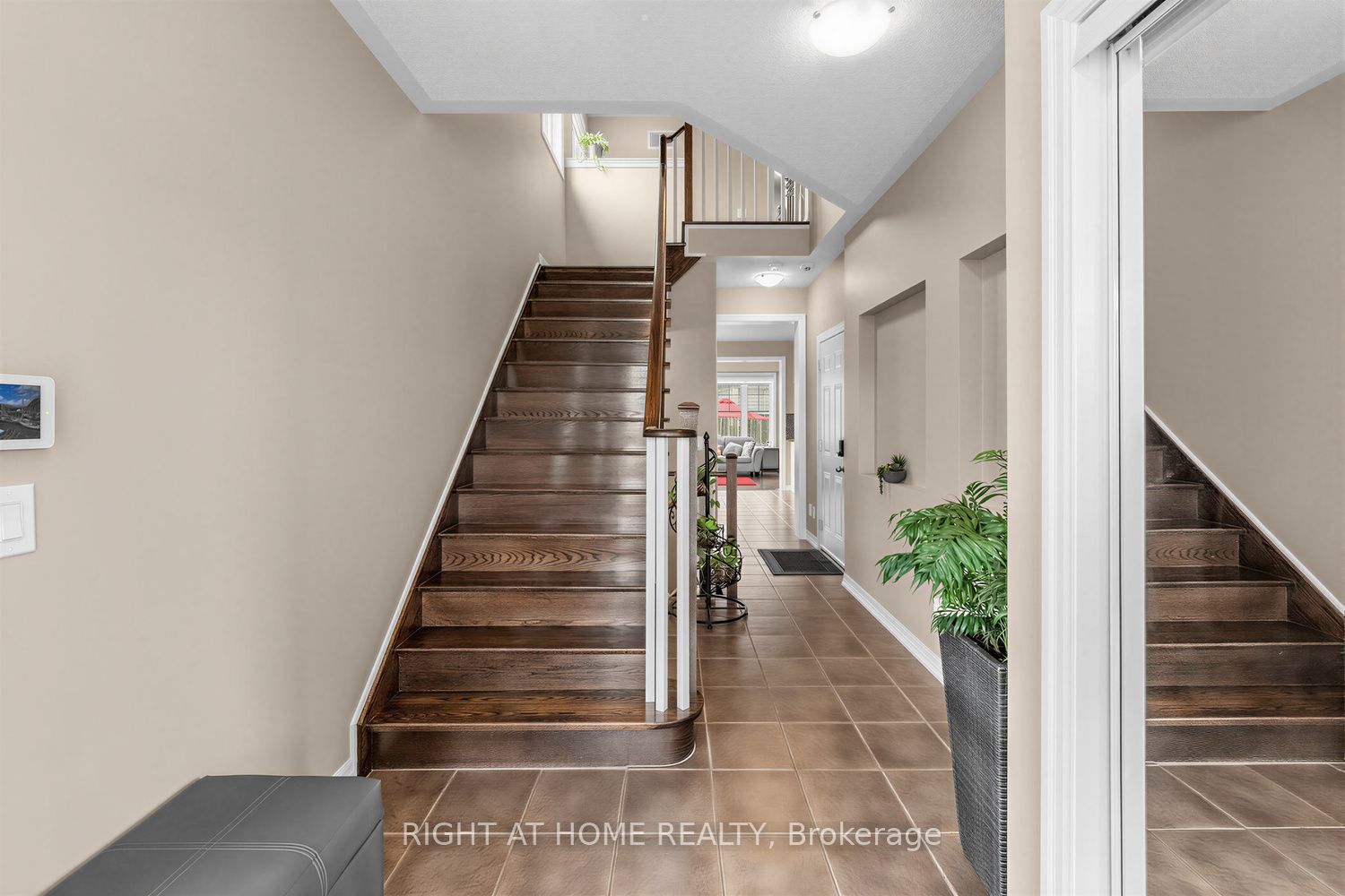 152 Duncan Lane, Milton, ON, L9T 3X3 photo 5