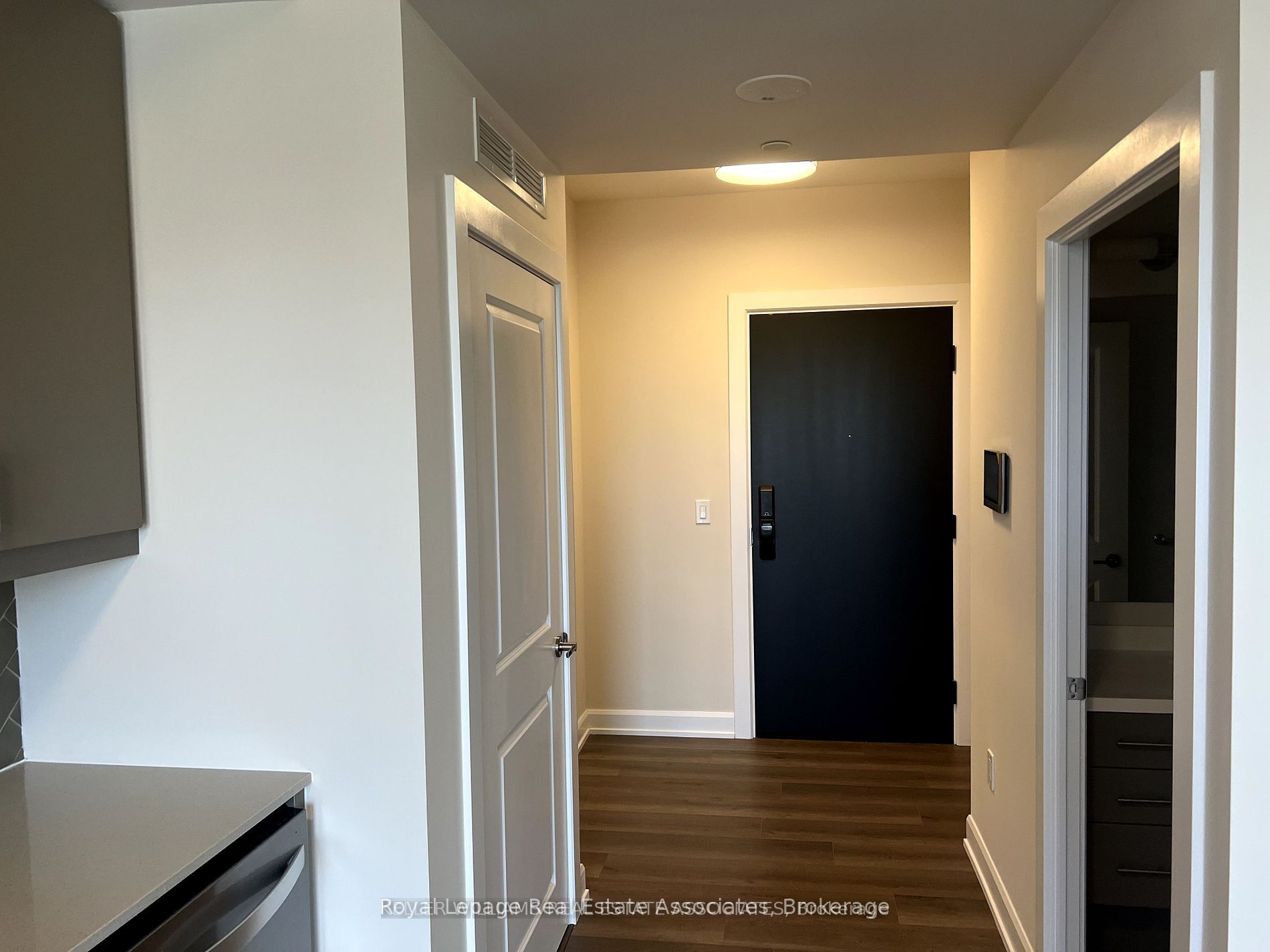 Additional image 4 of 307-3200 William Colston Avenue, Oakville, ON, L6H 7W6