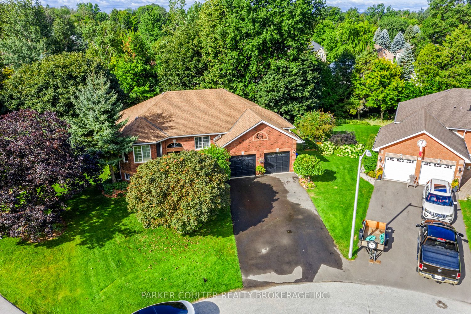 7 Coles Court, Wasaga Beach, ON, L9Z 1H5