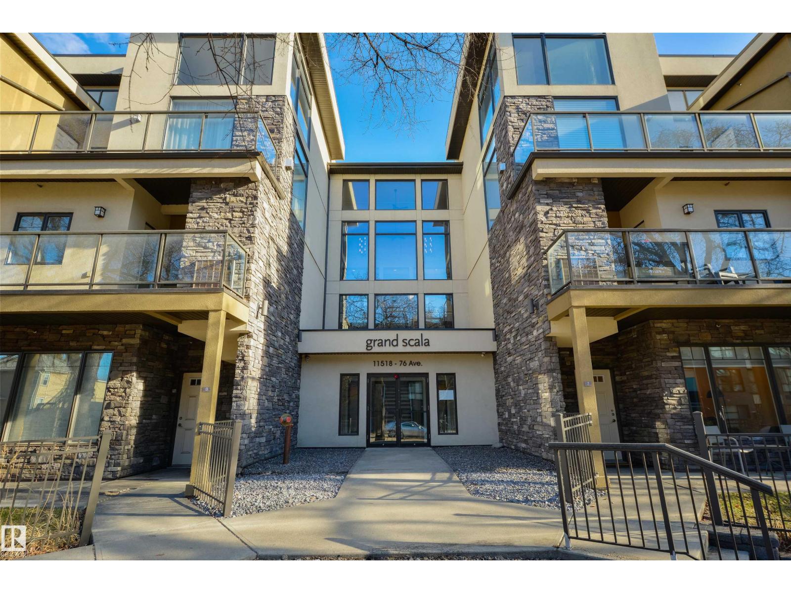 7-11518 76 Avenue NW, Edmonton, AB, T6G0K7