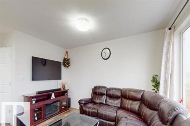 Additional image 8 of 5114 20 Avenue SW, Edmonton, AB, T6X1Z8