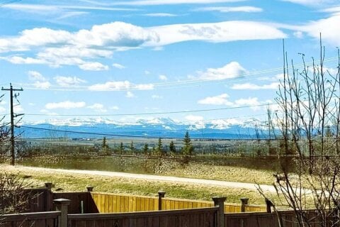 Additional image 7 of 13 Tuscany Ridge Mews NW, Calgary, AB, T3L 3B7