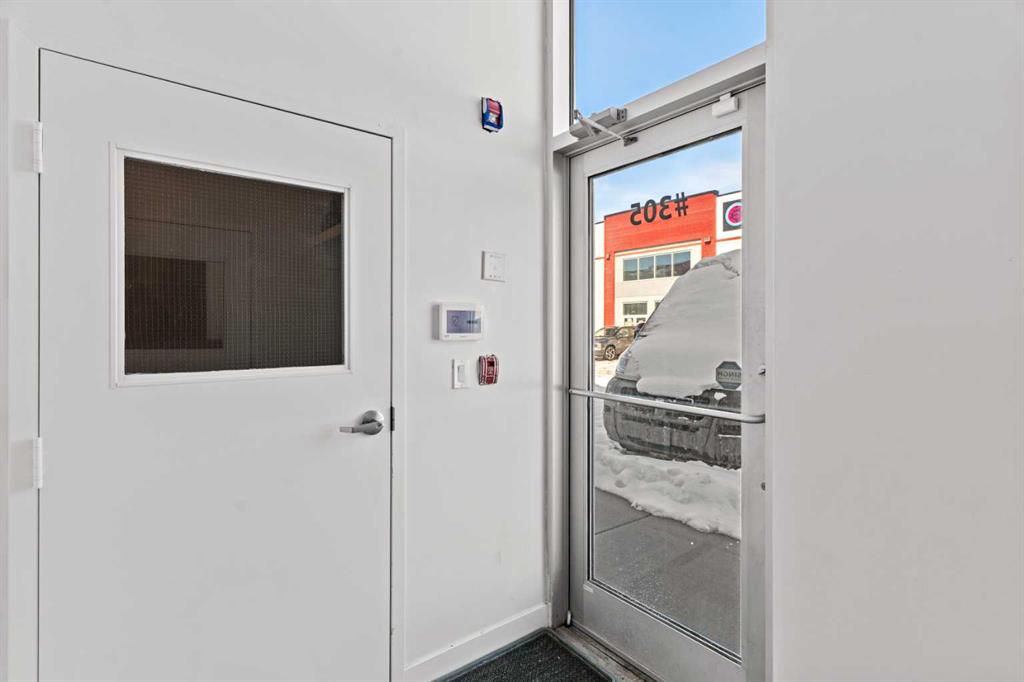 Additional image 4 of 305-10960 42 Street NE, Calgary, AB, T3N 2B8